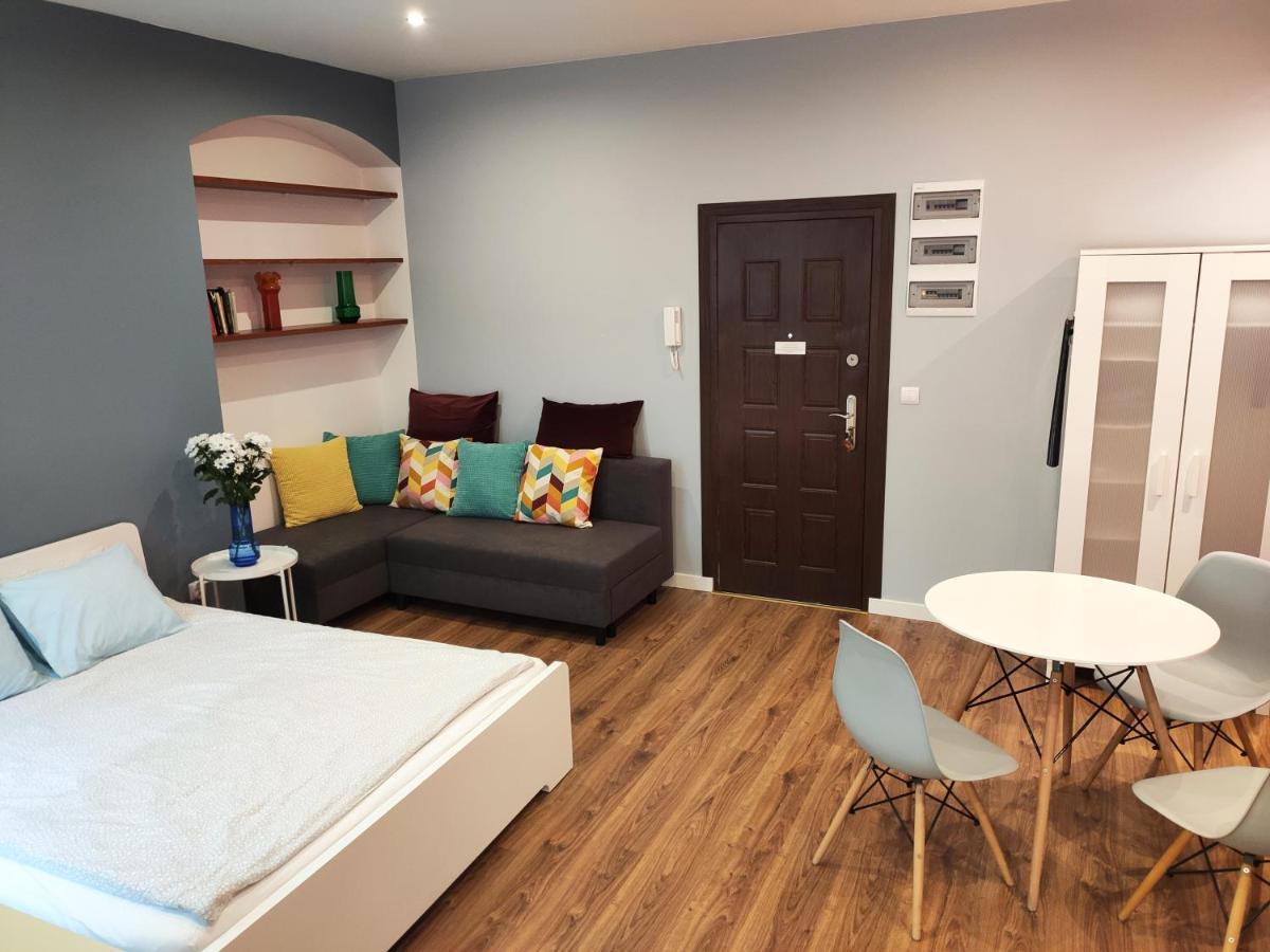 Centrum Apartament Old Town Swidnica  Bagian luar foto