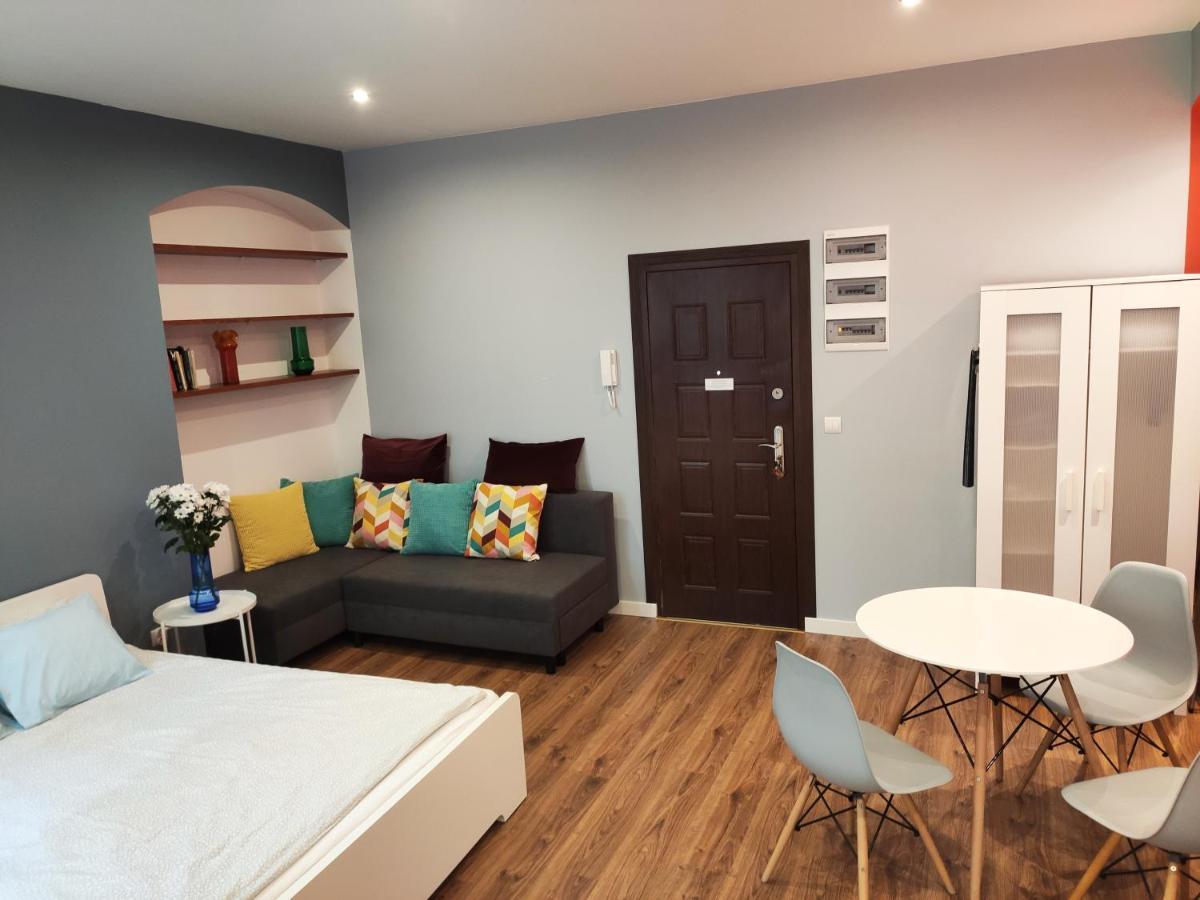 Centrum Apartament Old Town Swidnica  Bagian luar foto